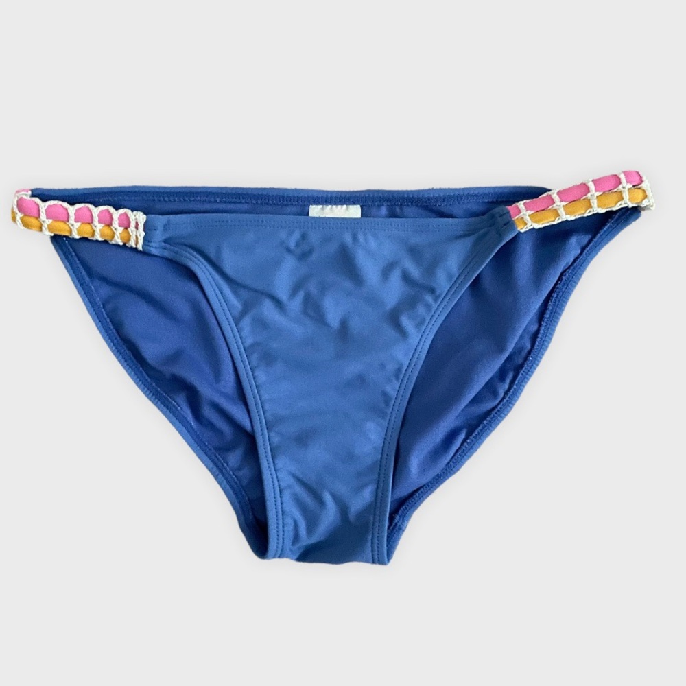 4/$25 Xhilaration crochet bikini bottom